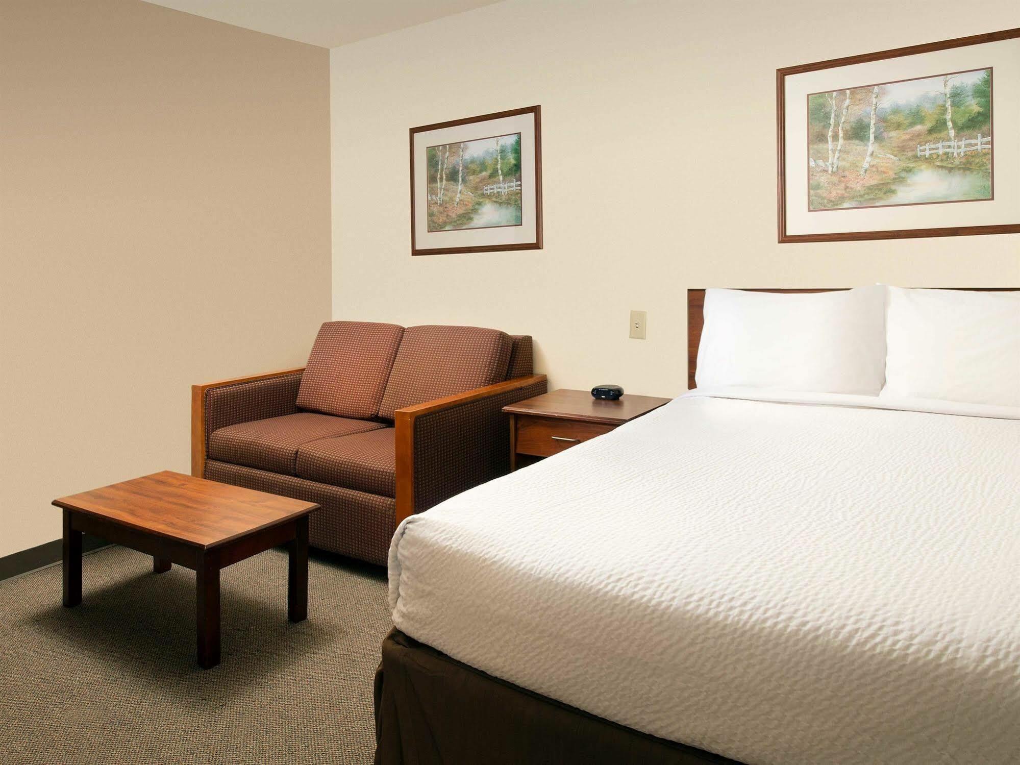 Extended Stay America Select Suites - Charleston - Ashley Phosphate Rd. North Charleston Bagian luar foto